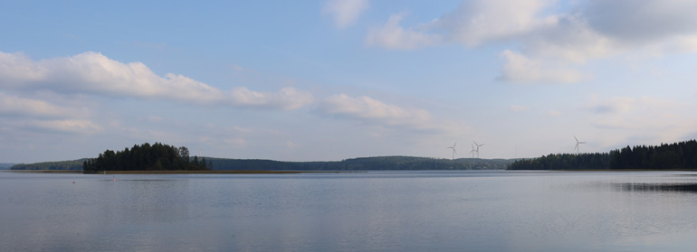 Havainnekuva Kotvionniemestä Pöytäselän yli kohti Murskemäkeä. 
